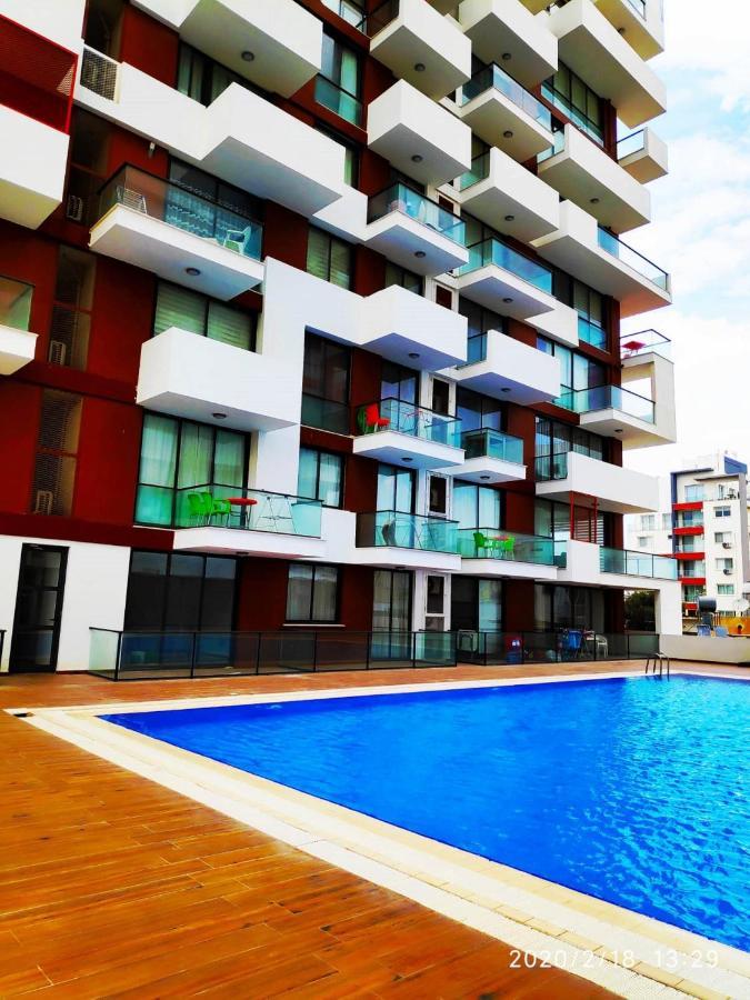 Uptown Holiday App & Pool Daily Rental Contactless Check In & Check Out Фамагуста Экстерьер фото